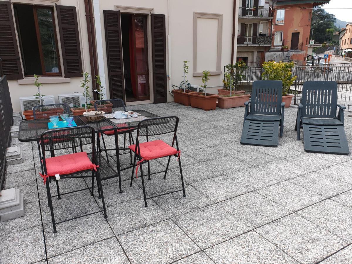 Voi Da Noi Intero Appartamento Con Parcheggio Privato Torno Eksteriør billede